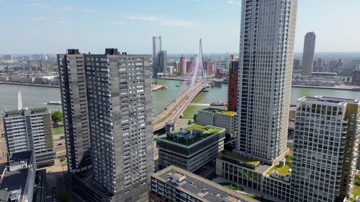 Bekijk foto 1/54 van apartment in Rotterdam