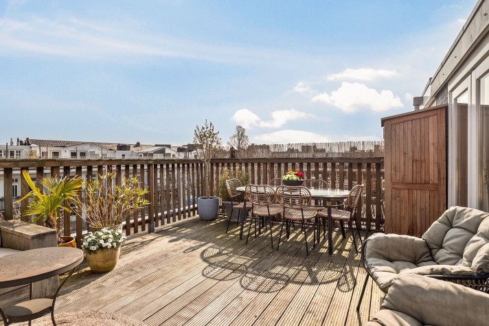 View photo 1/42 of apartment in Amsterdam