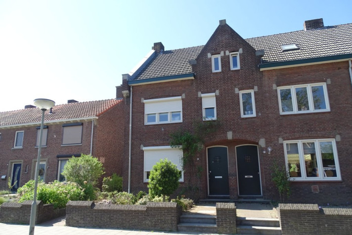 Bekijk foto 1/12 van house in Venlo