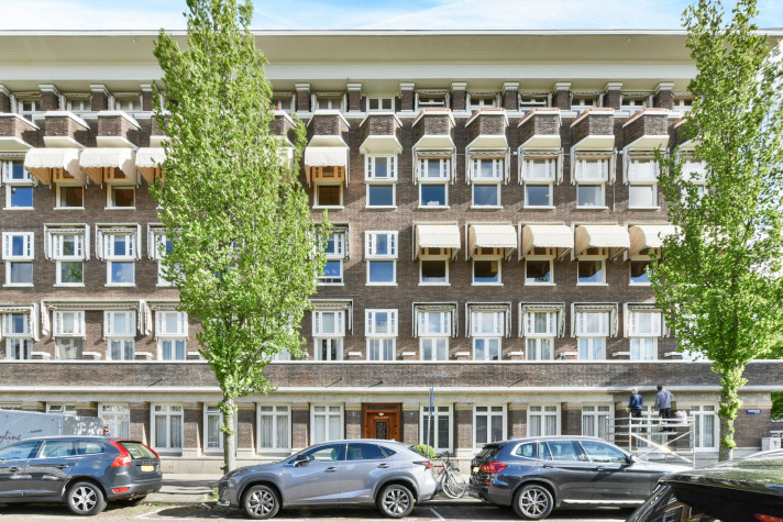 Bekijk foto 1/34 van apartment in Amsterdam