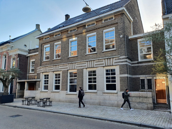 Bekijk foto 1/19 van apartment in Tilburg