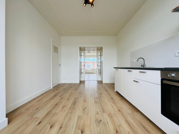Bekijk foto 1/23 van apartment in 's-Gravenhage