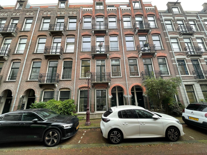 Bekijk foto 1/22 van apartment in Amsterdam