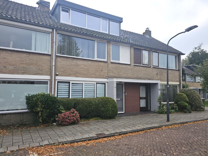 View photo 1/34 of house in Haarlem