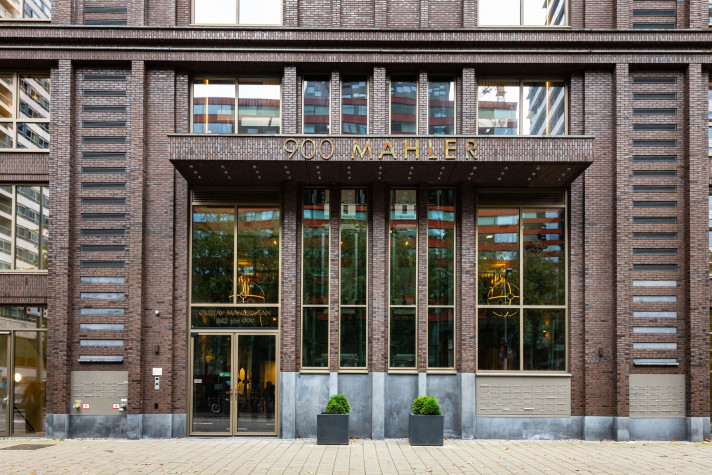 View photo 1/44 of apartment in Amsterdam