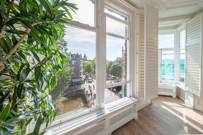 Bekijk foto 1/28 van apartment in Amsterdam