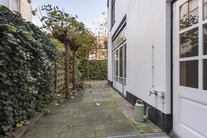 Bekijk foto 1/36 van apartment in 's-Gravenhage