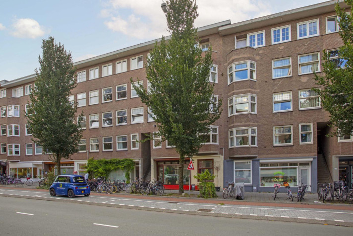 View photo 1/43 of house in Amsterdam