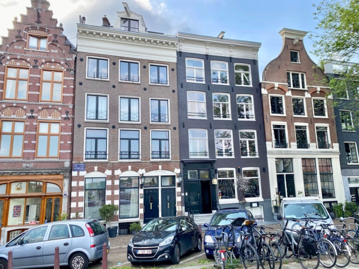 View photo 1/44 of apartment in Amsterdam