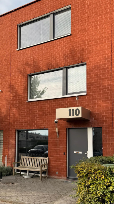 Bekijk foto 1/5 van house in Almere