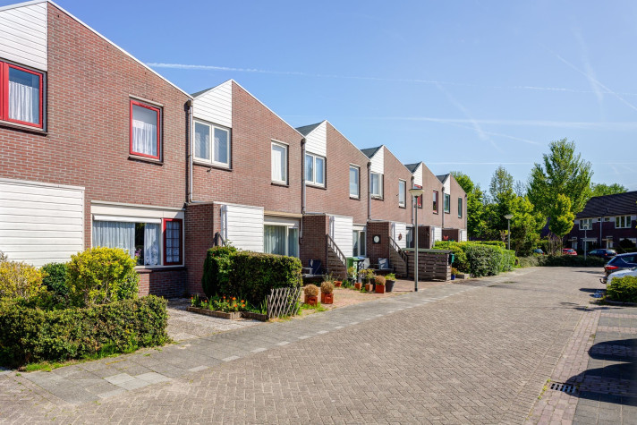 Bekijk foto 1/17 van house in Vlaardingen