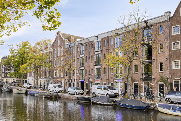 View photo 1/15 of apartment in Amsterdam