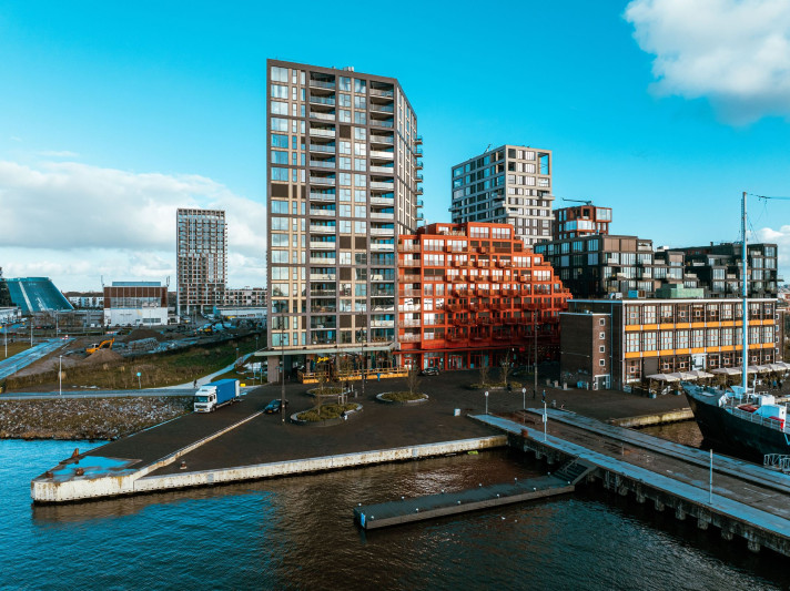 Bekijk foto 1/3 van apartment in Amsterdam