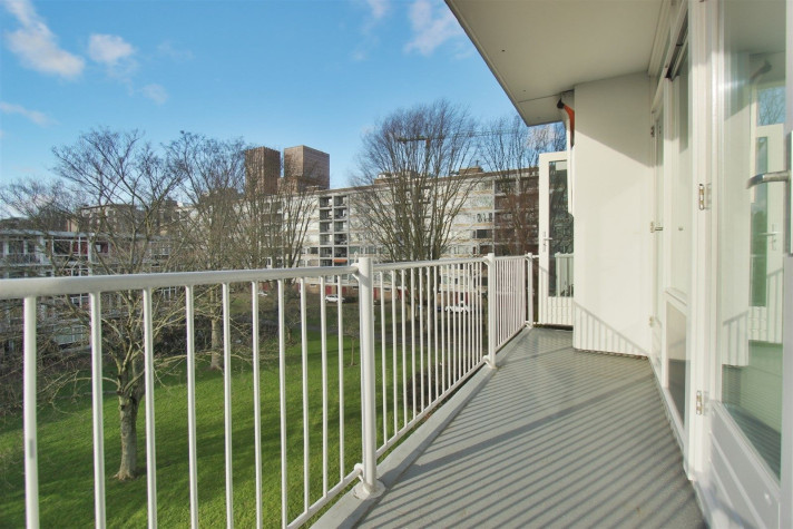 View photo 1/22 of apartment in Amsterdam