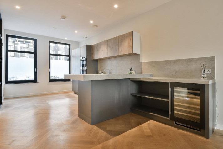 View photo 1/36 of apartment in Amsterdam