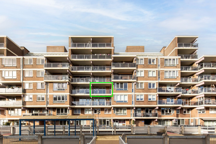 View photo 1/12 of apartment in Haarlem