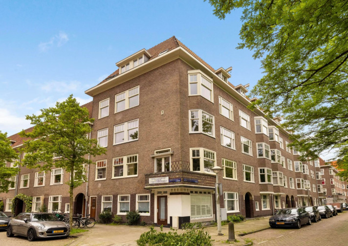 View photo 1/22 of apartment in Amsterdam