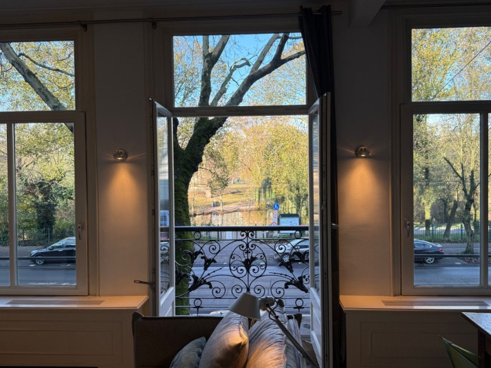 Bekijk foto 1/21 van apartment in Amsterdam