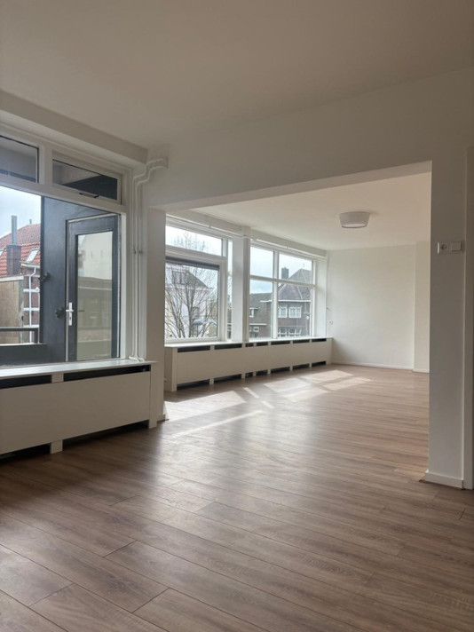 View photo 1/14 of apartment in Leiden