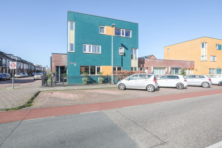 Bekijk foto 1/40 van house in Purmerend