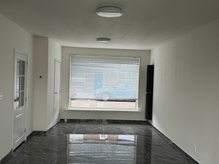 Bekijk foto 1/12 van house in Beverwijk