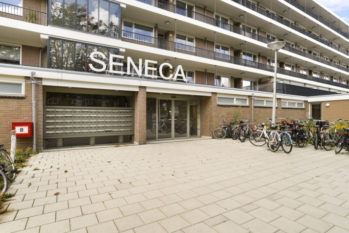 Bekijk foto 1/19 van apartment in Amsterdam