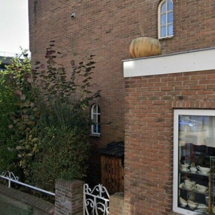 Bekijk foto 1/1 van house in Roosendaal