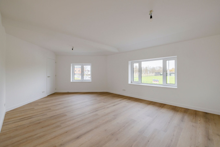 View photo 1/38 of apartment in Haarlem