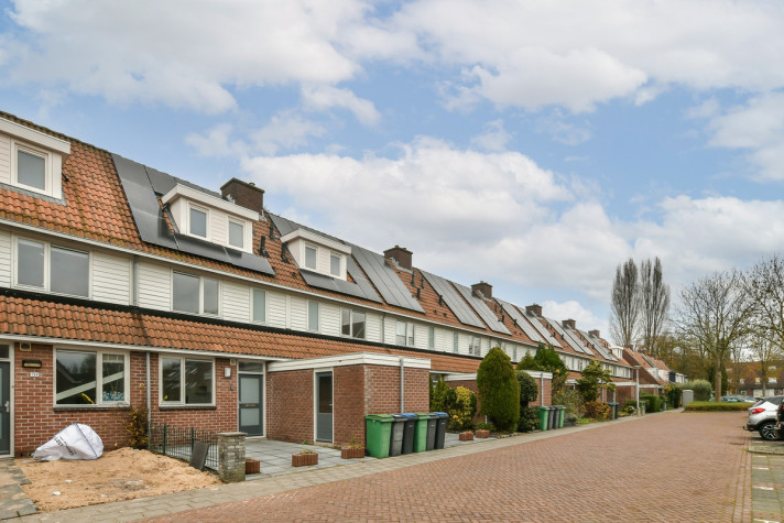 View photo 1/32 of house in Amstelveen