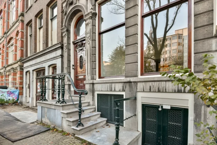 View photo 1/33 of house in Amsterdam