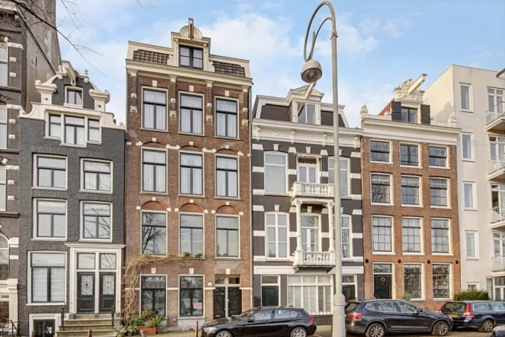 View photo 1/20 of apartment in Amsterdam