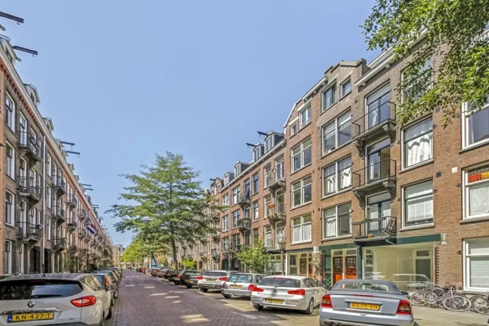 Bekijk foto 1/18 van house in Amsterdam