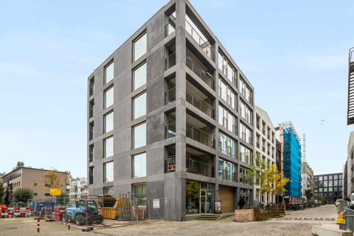 View photo 1/26 of apartment in Amsterdam