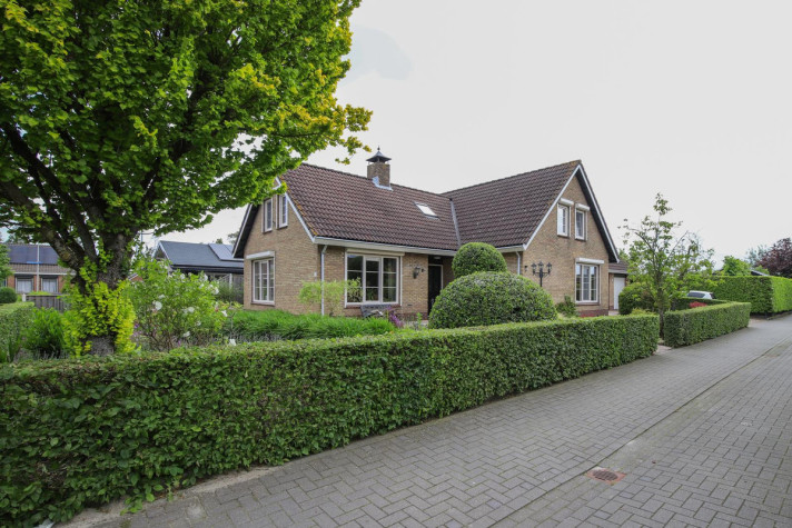 View photo 1/54 of house in Krabbendijke