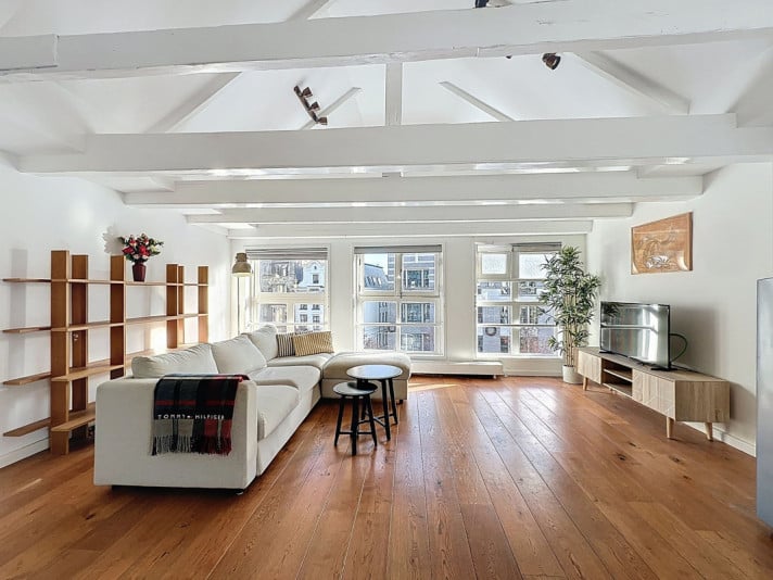 Bekijk foto 1/17 van apartment in Amsterdam