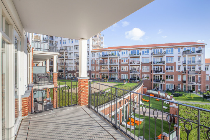 Bekijk foto 1/47 van house in Katwijk