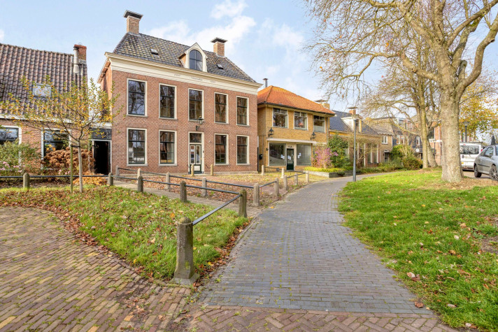 Bekijk foto 1/70 van house in Leeuwarden