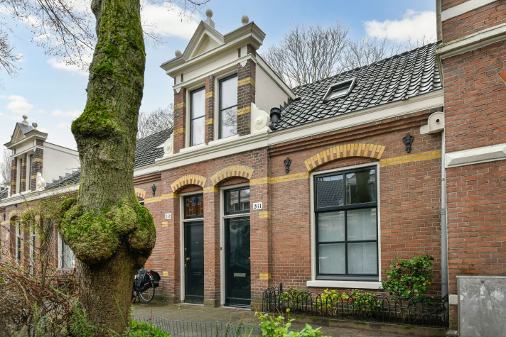 View photo 1/20 of house in Amsterdam