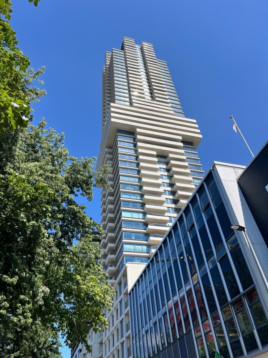 View photo 1/16 of apartment in Rotterdam