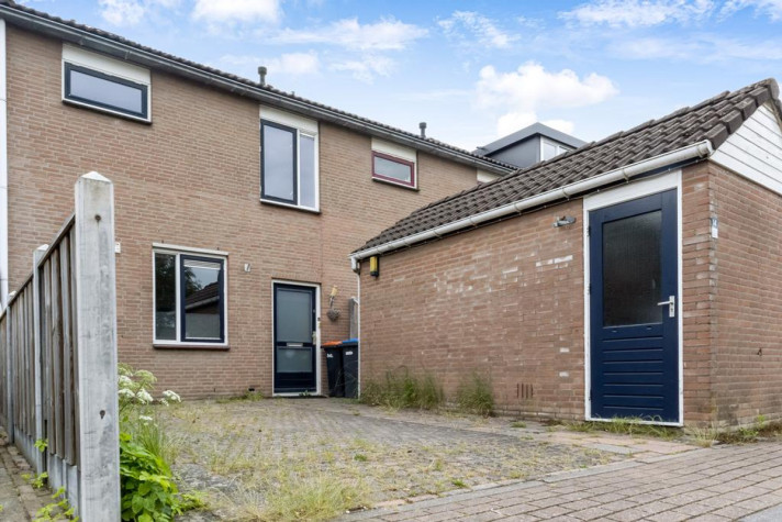 Bekijk foto 1/17 van house in Lelystad