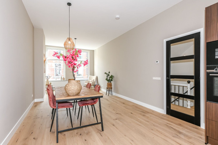 View photo 1/53 of apartment in 's-Gravenhage