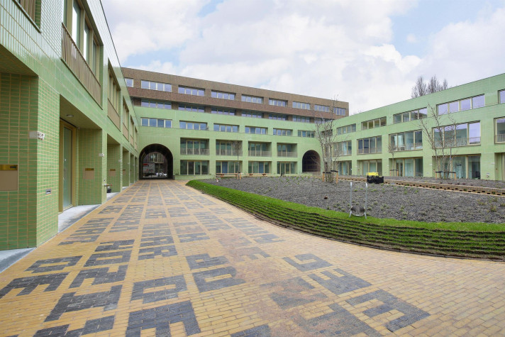 View photo 1/13 of apartment in Amsterdam