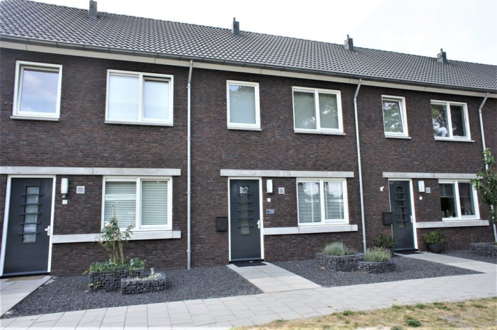View photo 1/9 of house in Emmen
