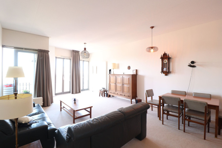 View photo 1/35 of apartment in Amsterdam