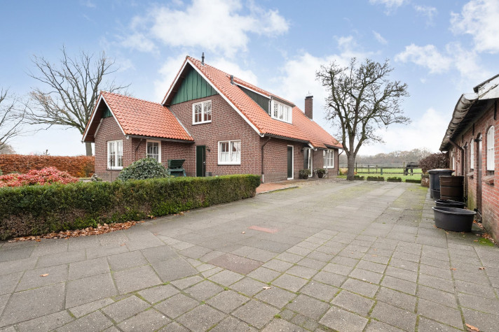 Bekijk foto 1/36 van house in Losser