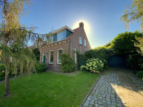 Dom — Oudelande