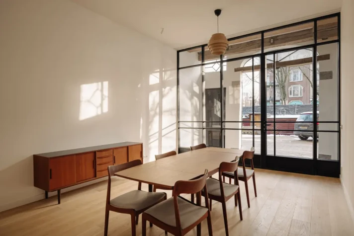 Bekijk foto 1/22 van house in Amsterdam