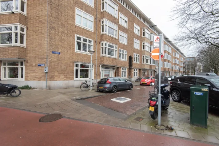 View photo 1/19 of house in Amsterdam