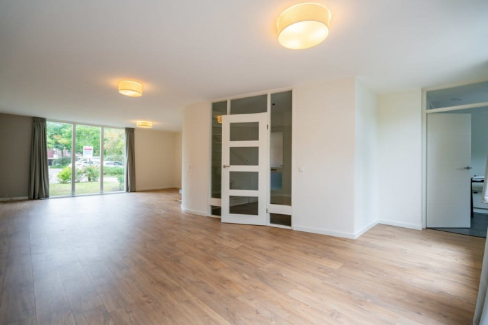 Bekijk foto 1/4 van house in Wassenaar