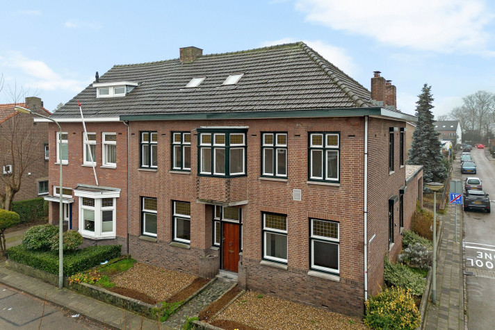 View photo 1/5 of house in Maastricht